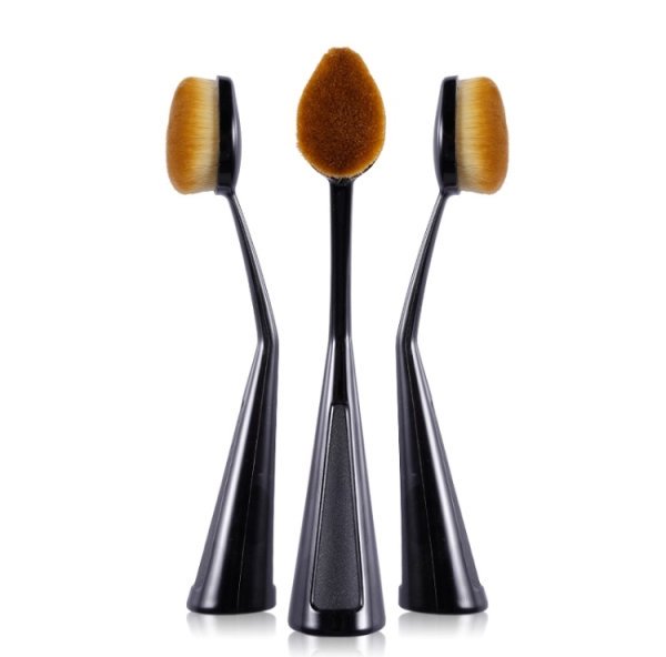 Кисть для макияжа овальной формы O! Wow Brush Cailyn — изображение 2