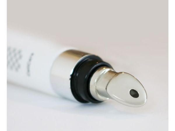 Крем для век и шеи Аменити GF Premium Wrinkle Serum CellCare 15 г — изображение 3